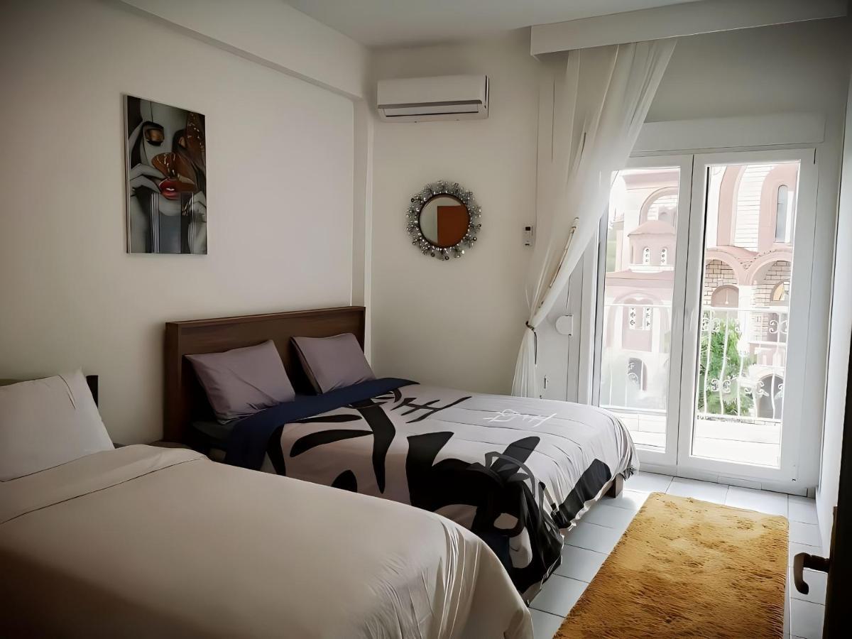 Centrally Apartments Ksanti Zewnętrze zdjęcie